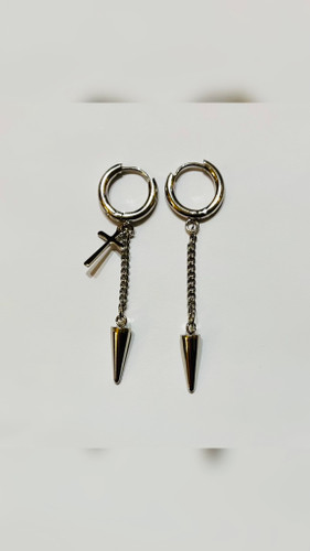 گوشواره استیل آویز نیزه و صلیب استایل خاص دخترانه