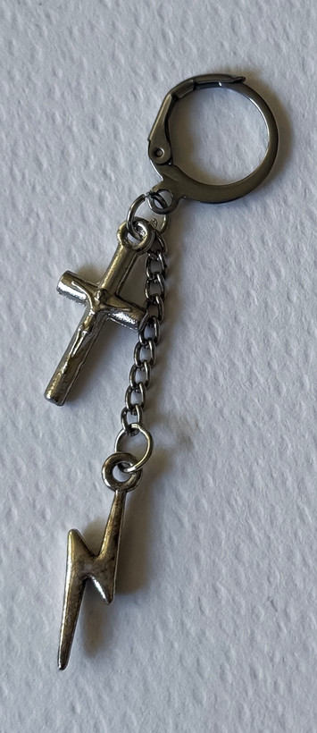 گوشواره و پیرسینگ یونیسکس استیل طرح رعد و برق و صلیب معمولی