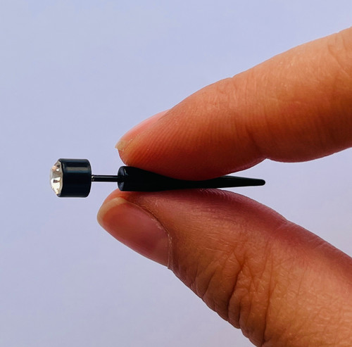 پیرسینگ مشکی استیل پسرانه و دخترانه نگین دار