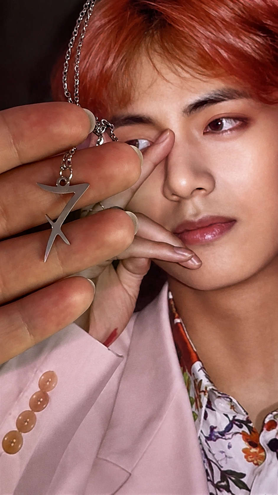 گردنبند استیل 7 طرح تتوی تهیونگ بی تی اس BTS